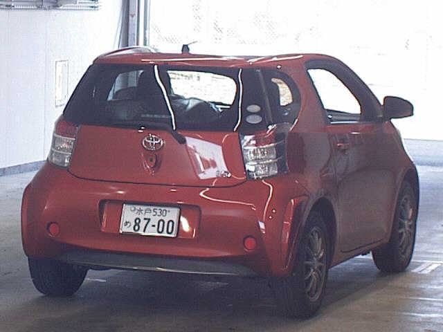 TOYOTA IQ