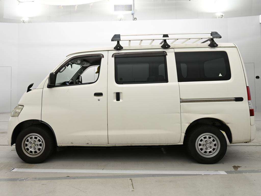 TOYOTA LITE ACE