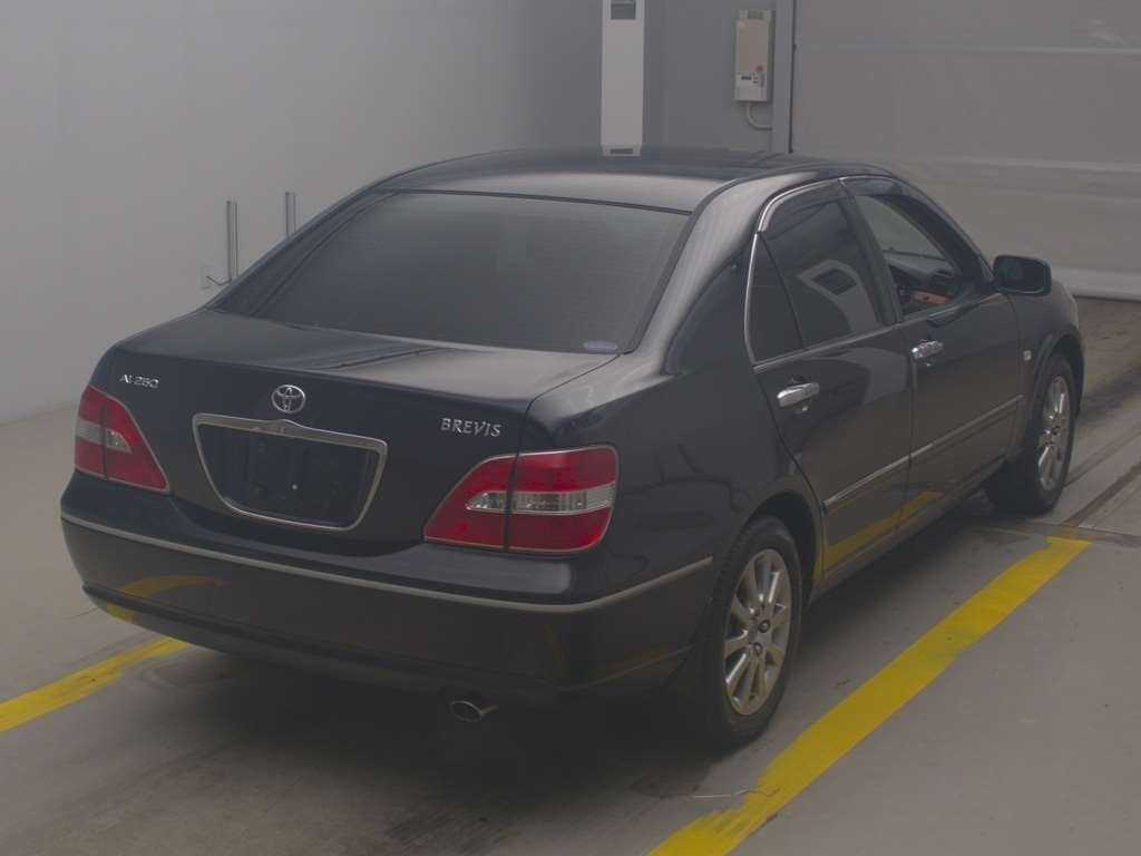 TOYOTA BREVIS
