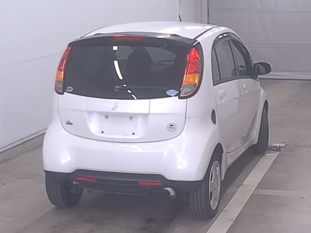 MITSUBISHI I