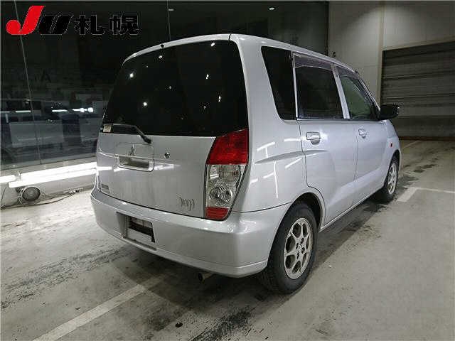 MITSUBISHI MIRAGE DINGO