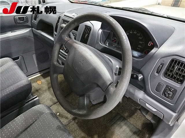 MITSUBISHI MIRAGE DINGO