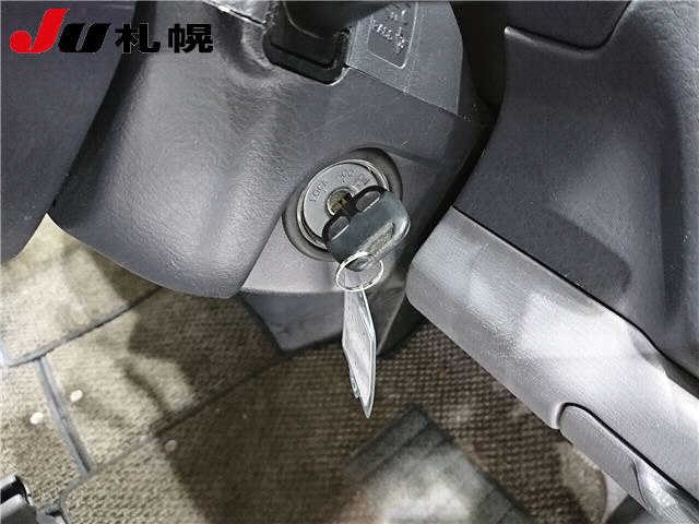 MITSUBISHI MIRAGE DINGO