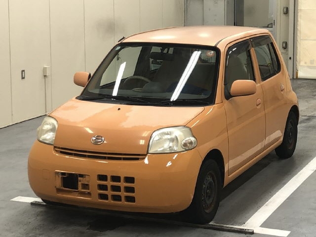 DAIHATSU ESSE