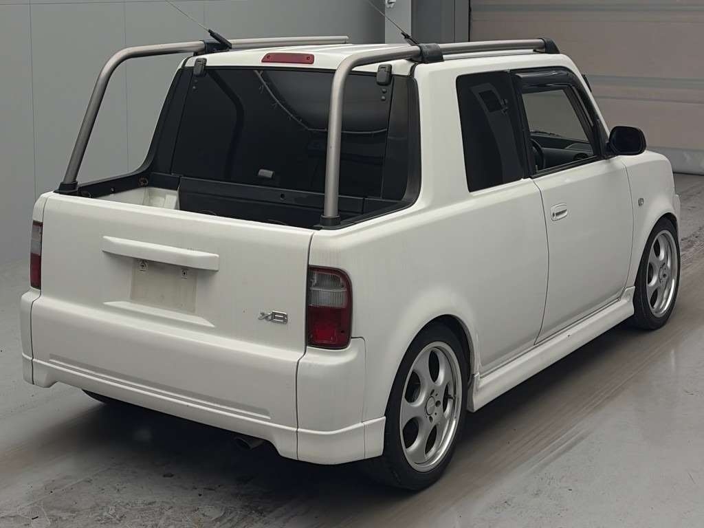 TOYOTA BB