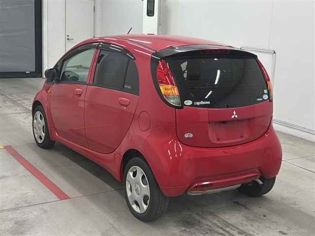 MITSUBISHI I