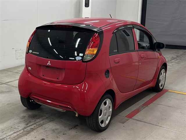MITSUBISHI I