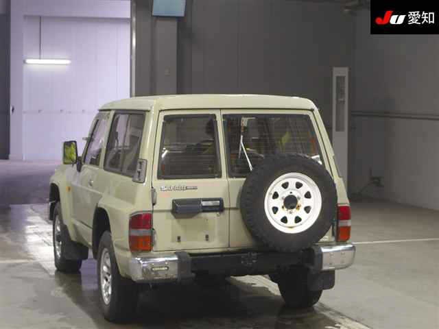 NISSAN SAFARI