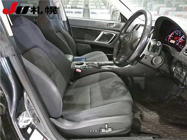 SUBARU LEGACY
