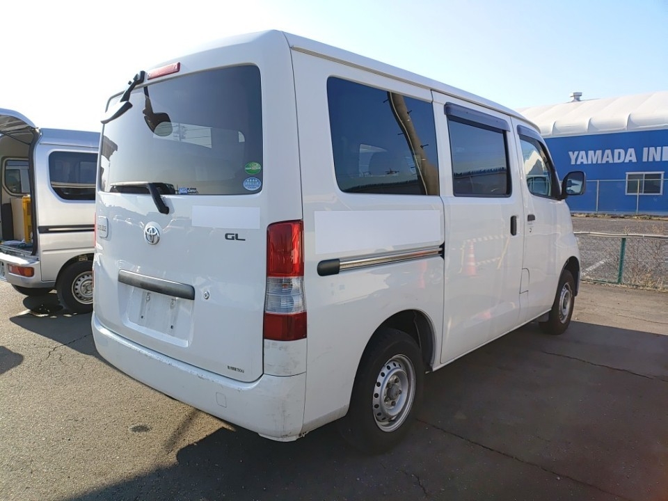 TOYOTA LITE ACE
