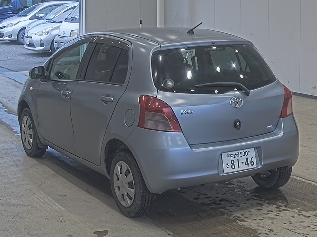 TOYOTA VITZ