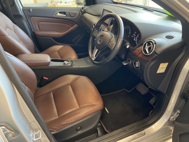 MERCEDES-BENZ B-CLASS