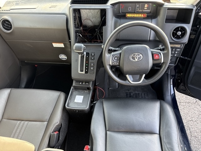 TOYOTA JPN TAXI