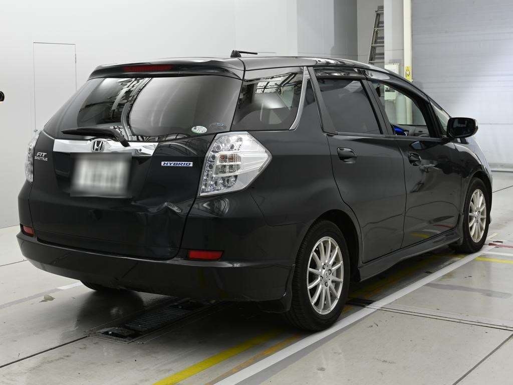HONDA FIT SHUTTLE