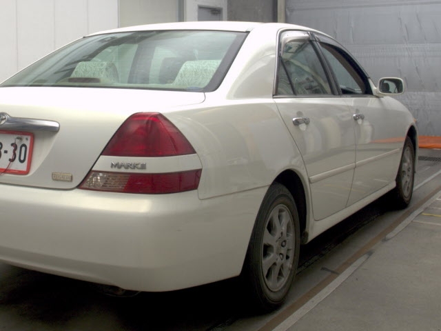 TOYOTA MARK II