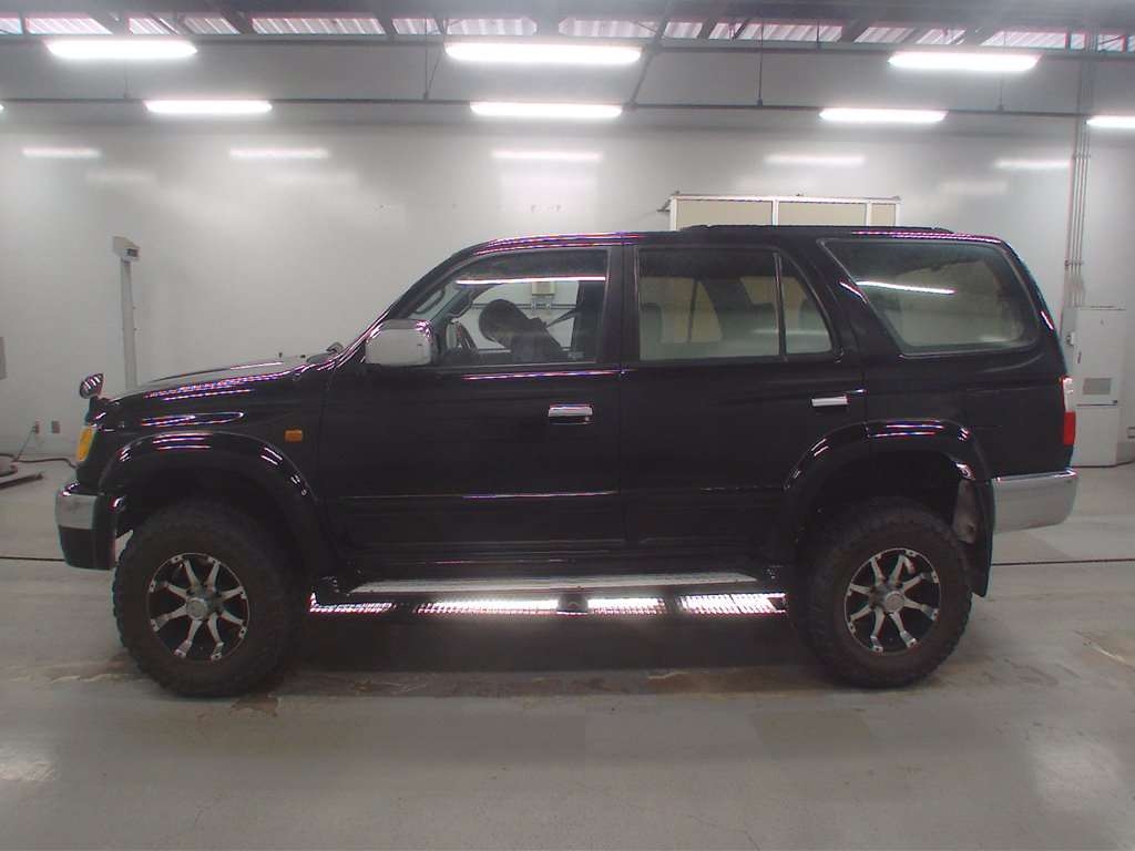 TOYOTA HILUX SURF