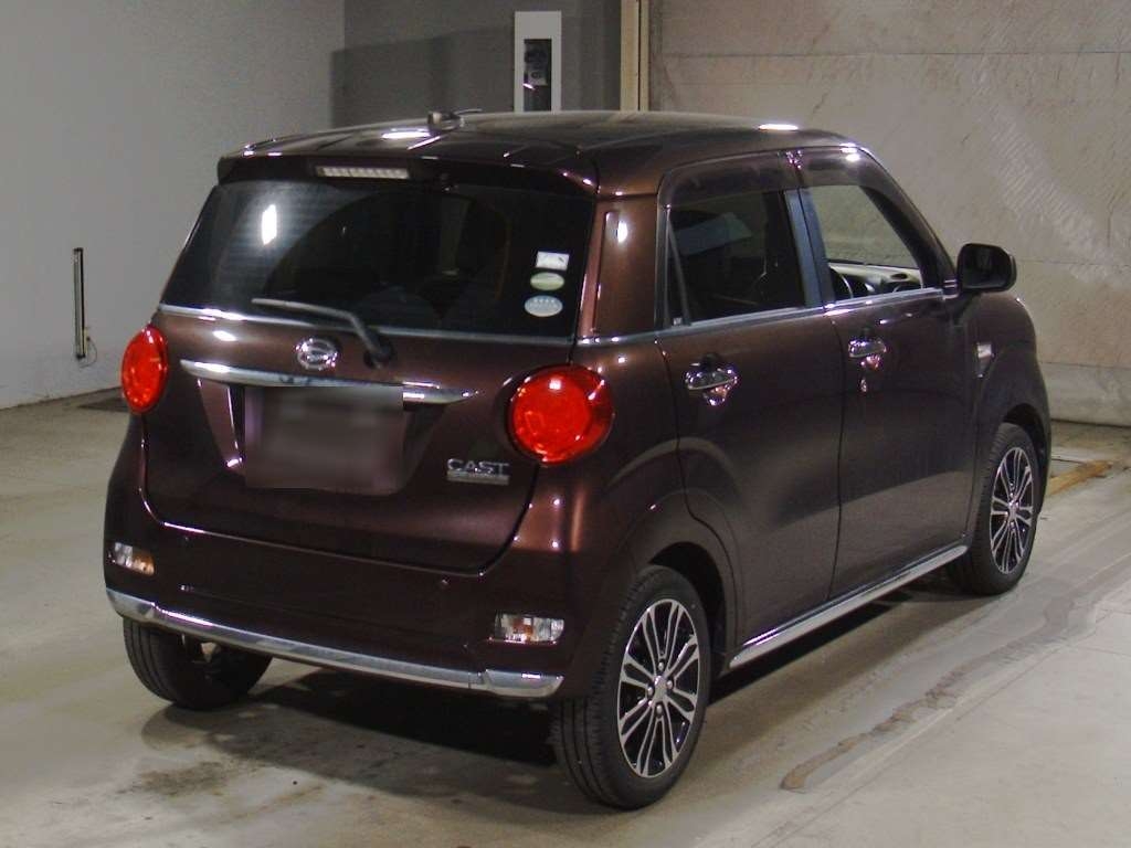 DAIHATSU CAST