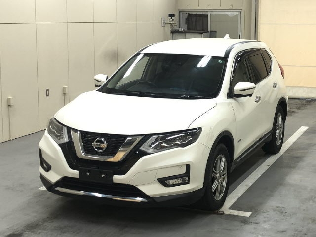 NISSAN X-TRAIL