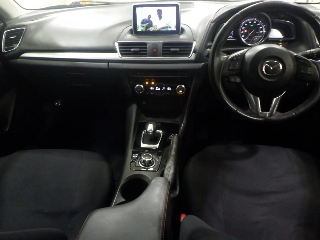 MAZDA AXELA