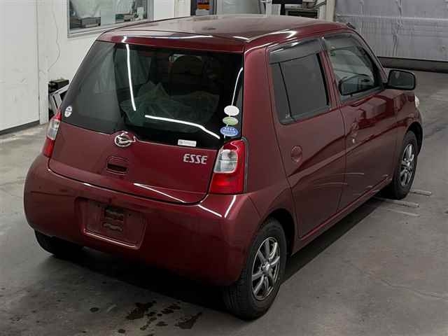 DAIHATSU ESSE