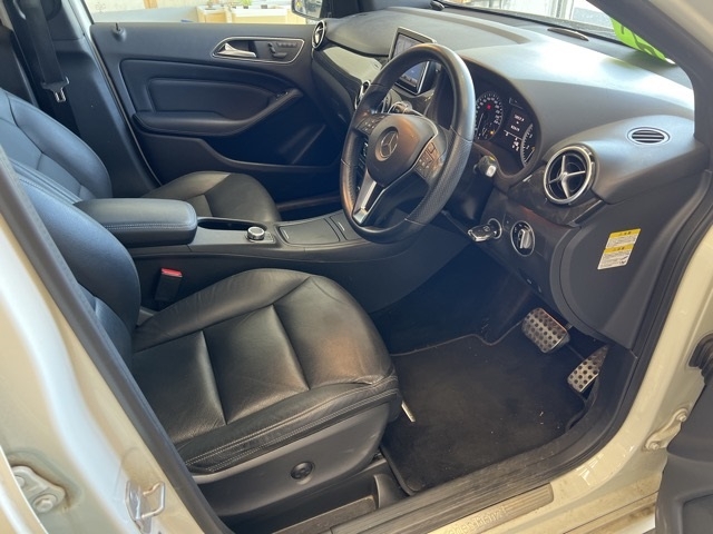 MERCEDES-BENZ B-CLASS