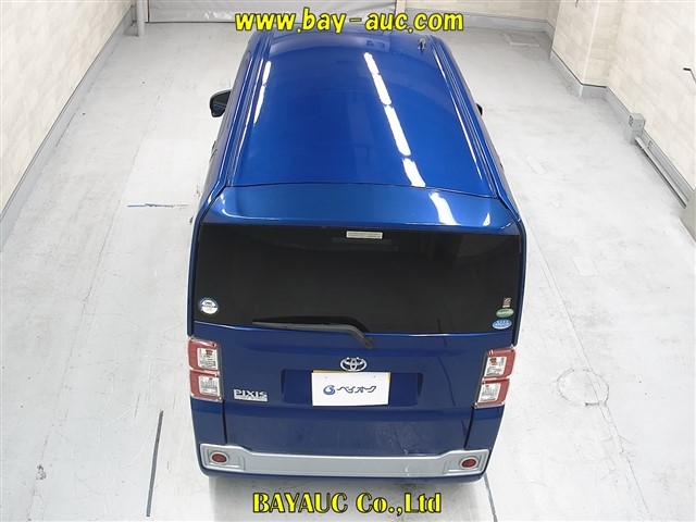 TOYOTA PIXIS MEGA