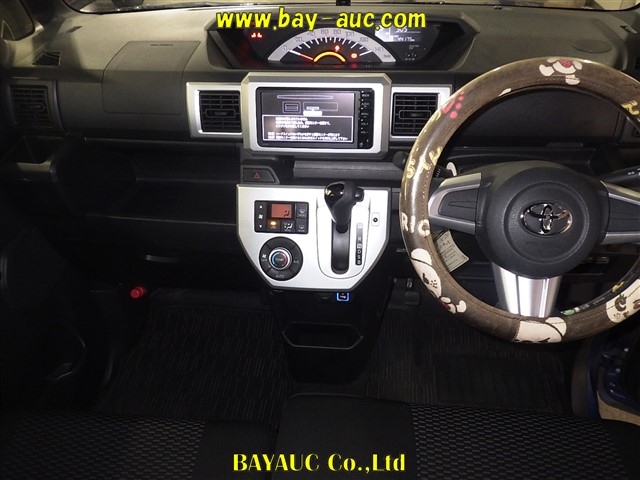 TOYOTA PIXIS MEGA