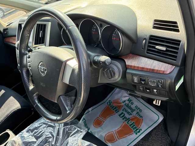 NISSAN PRESAGE