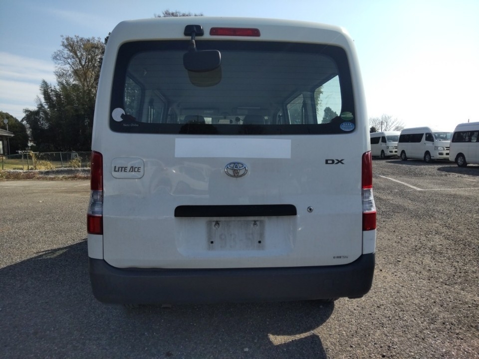 TOYOTA LITE ACE