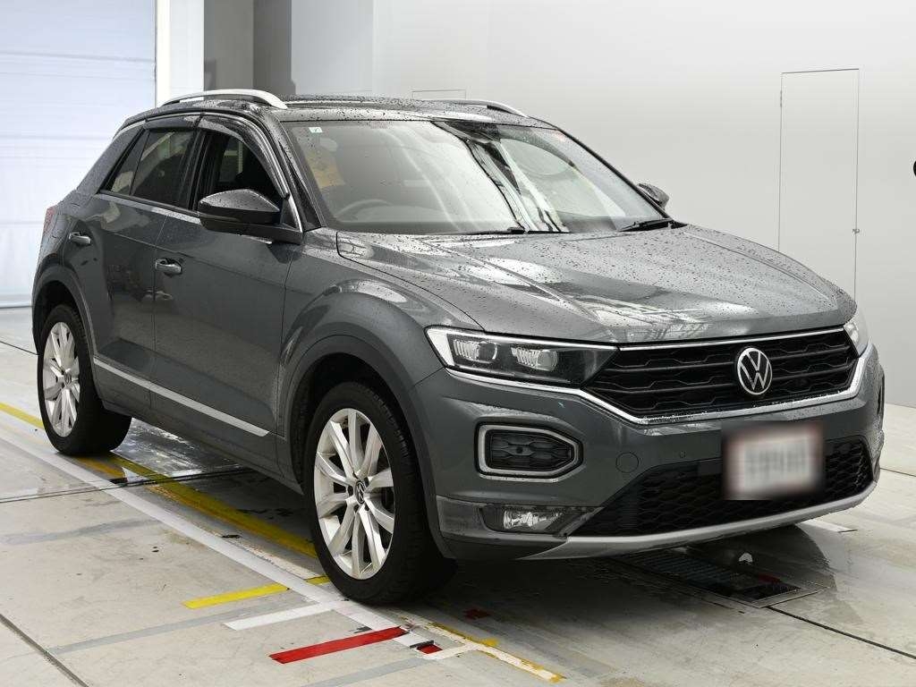 VOLKSWAGEN T-ROC