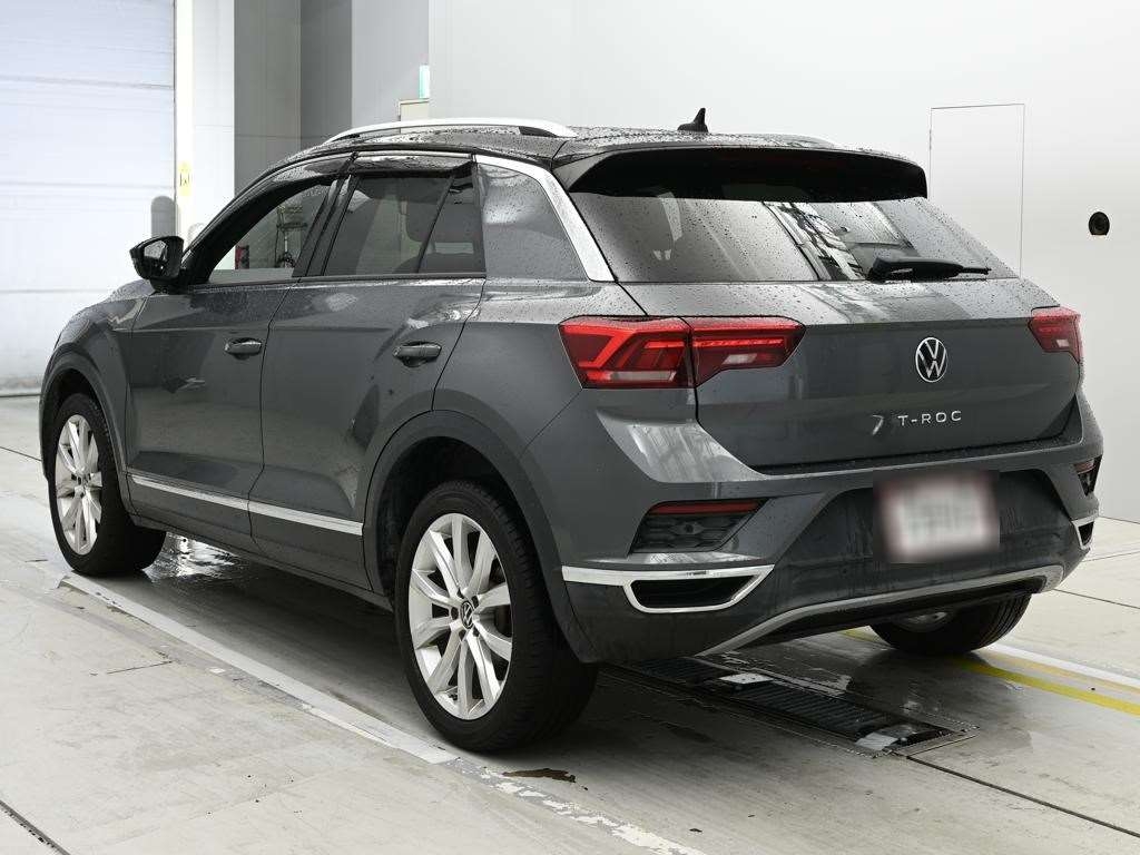 VOLKSWAGEN T-ROC