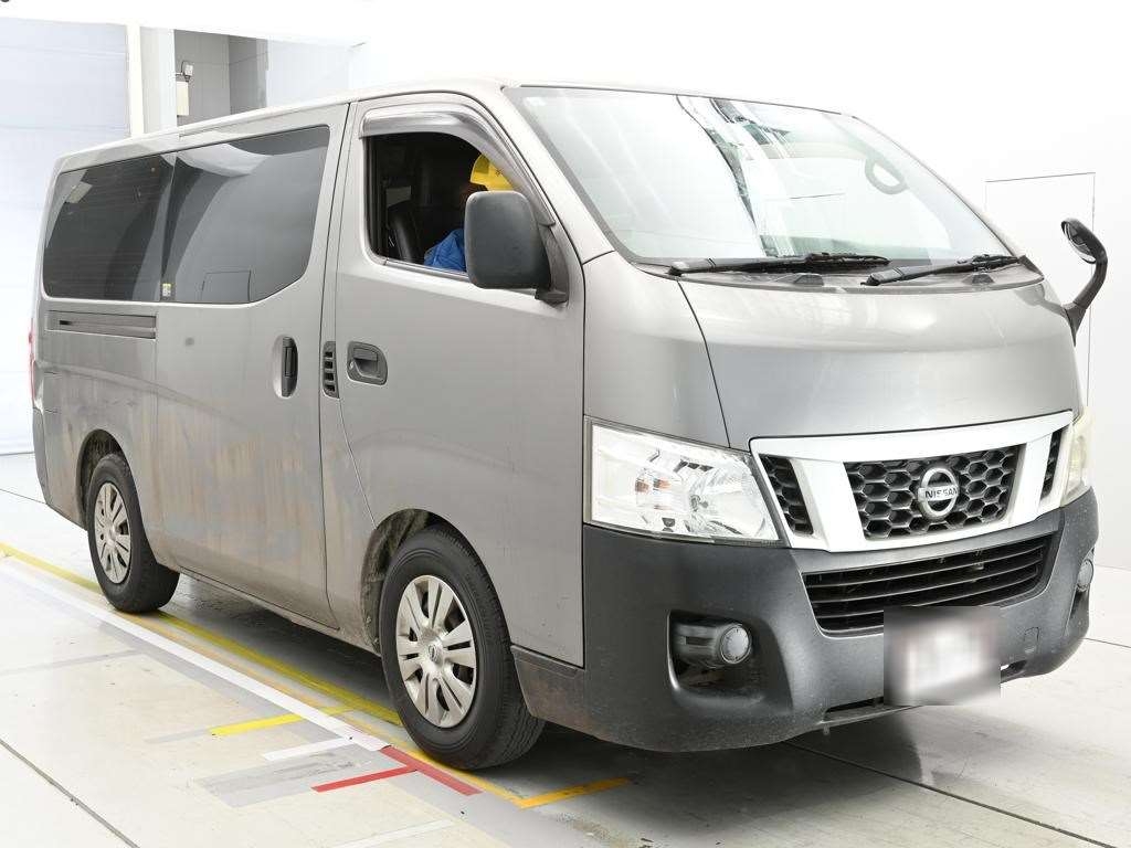 NISSAN NV350 CARAVAN