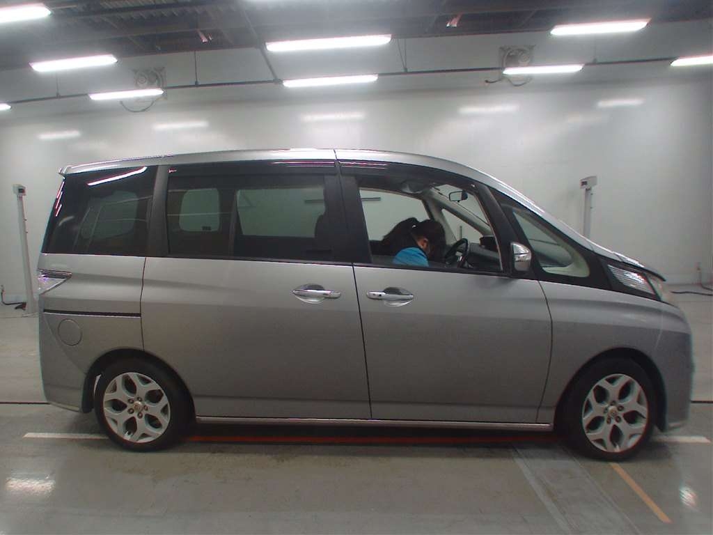 MAZDA BIANTE