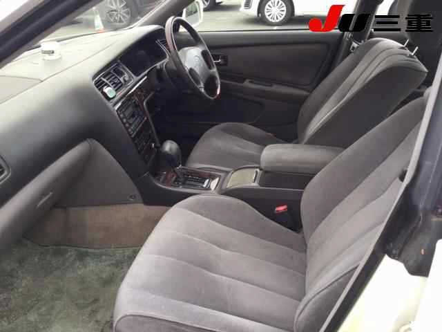 TOYOTA MARK II