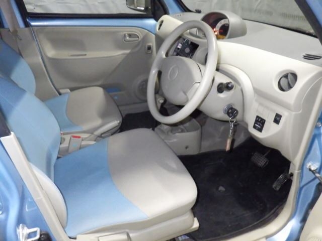 DAIHATSU ESSE