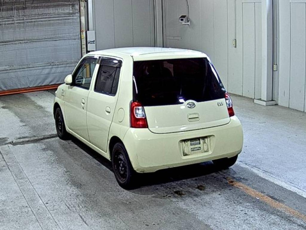 DAIHATSU ESSE