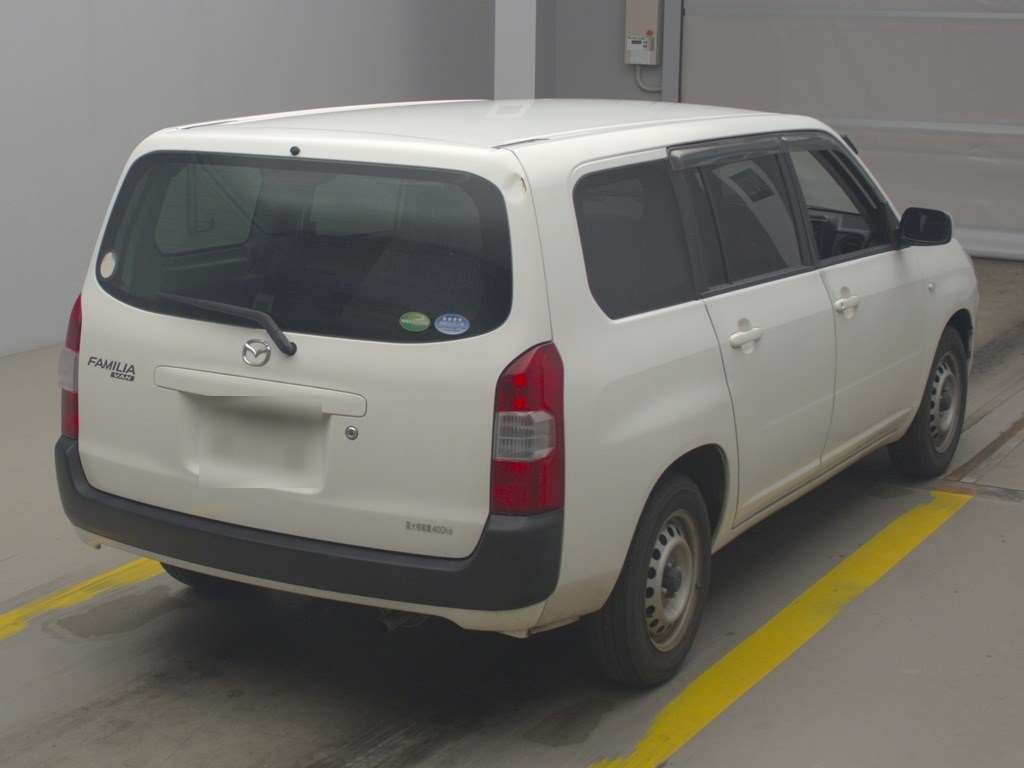 MAZDA FAMILIA