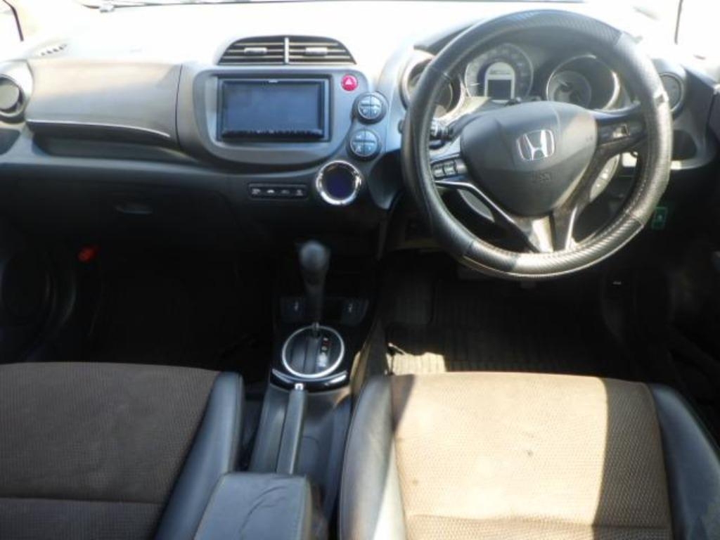 HONDA FIT SHUTTLE