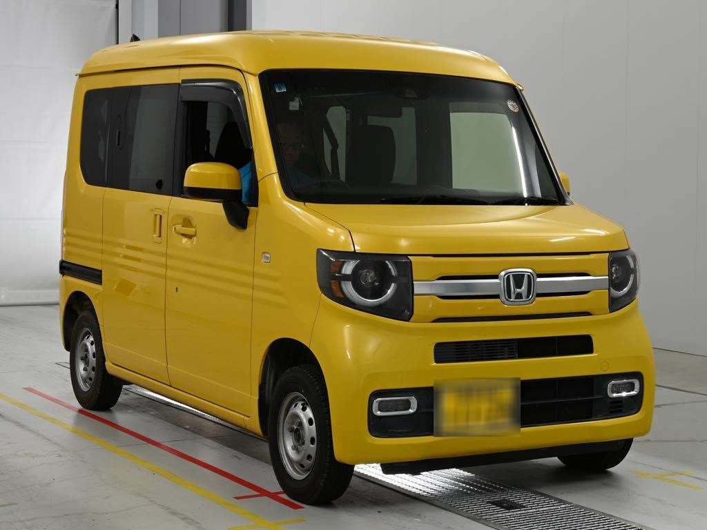 HONDA N-VAN