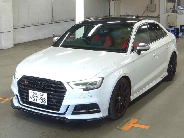 AUDI S3