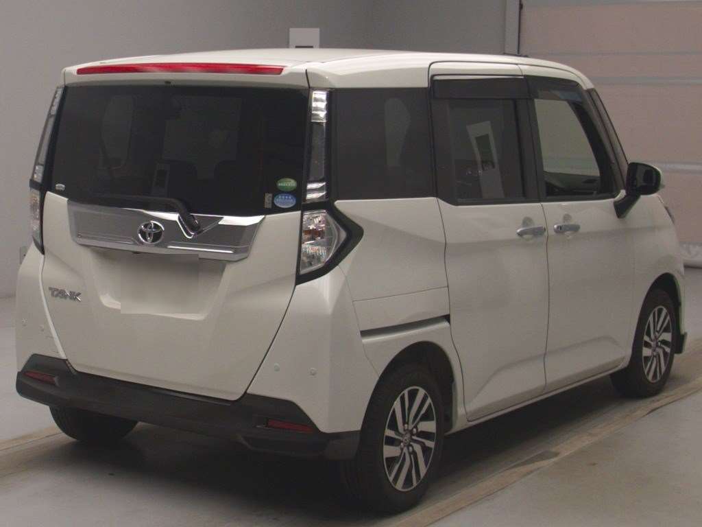 TOYOTA TANK