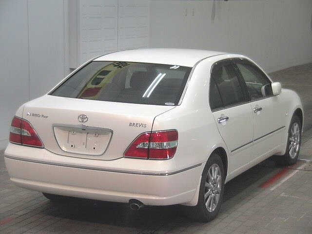 TOYOTA BREVIS