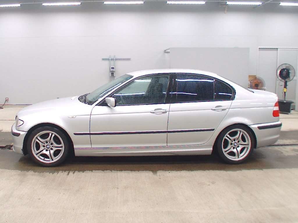 BMW 3-SERIES
