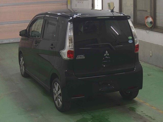 MITSUBISHI EK CUSTOM