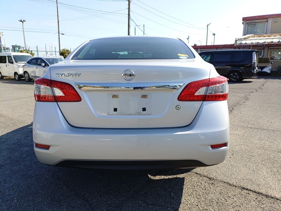 NISSAN SYLPHY