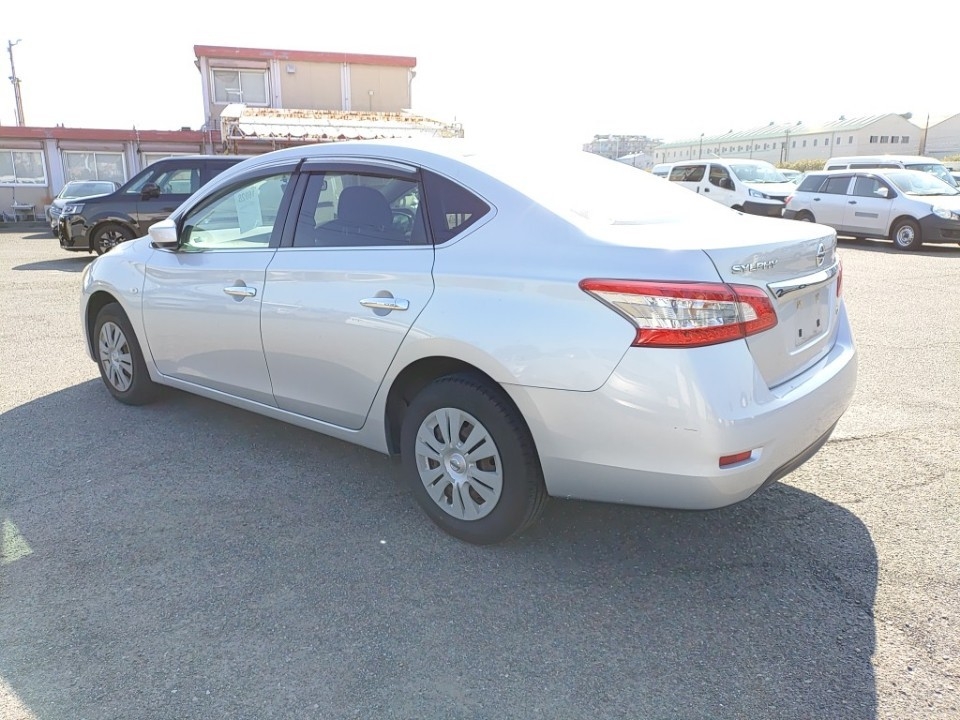 NISSAN SYLPHY