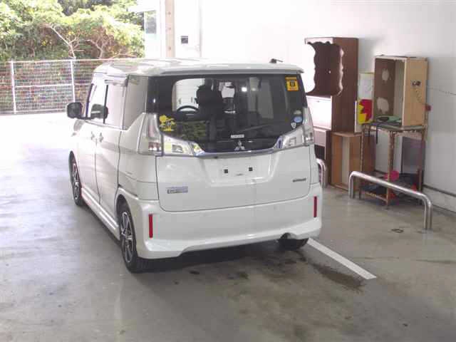 MITSUBISHI DELICA D:2