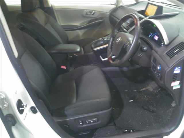 TOYOTA SAI