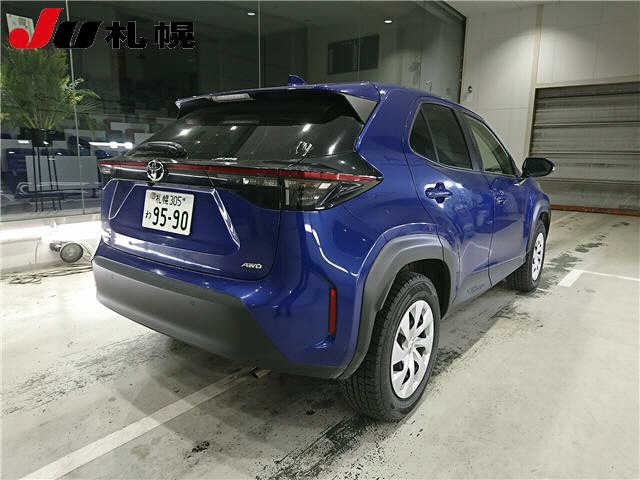 TOYOTA YARIS CROSS