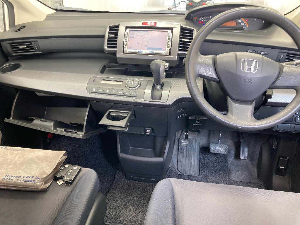 HONDA FREED